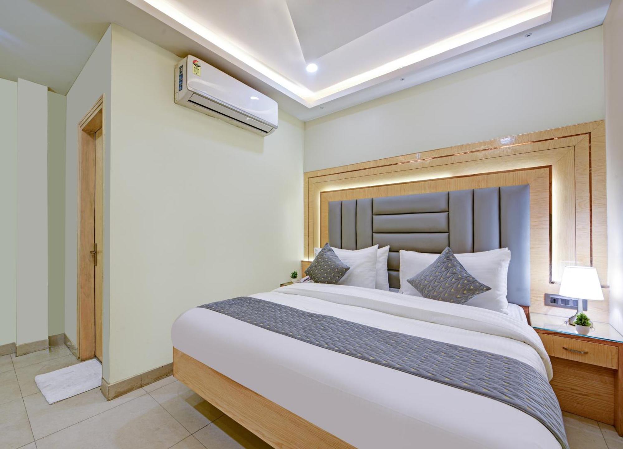 New Frontier - 2 Mins From Old Delhi Railway Station & Chandni Chowk Zewnętrze zdjęcie