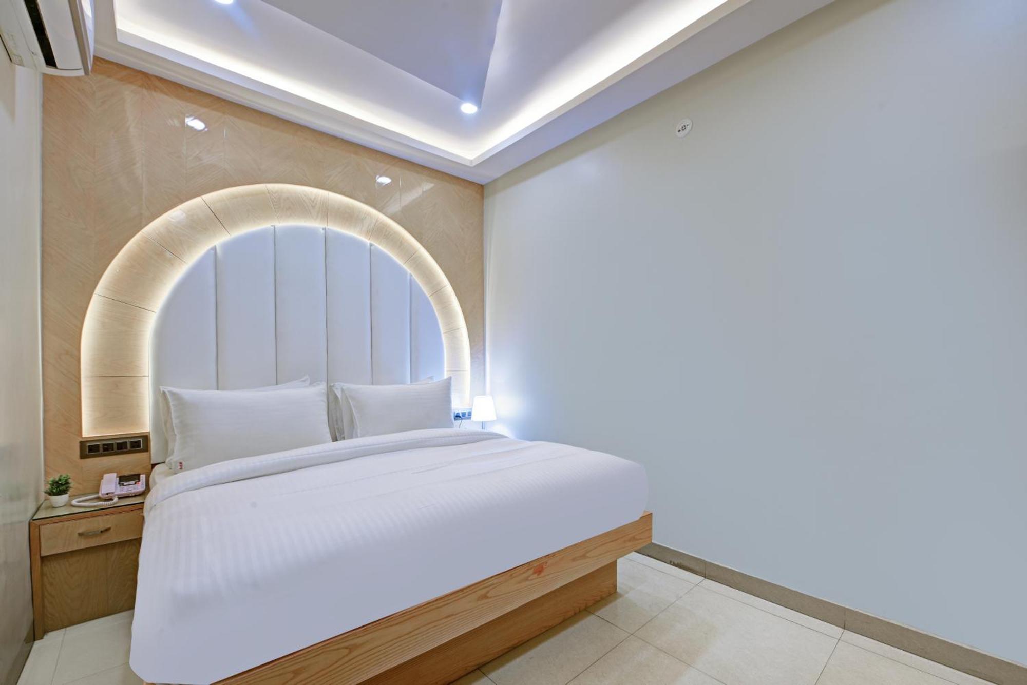 New Frontier - 2 Mins From Old Delhi Railway Station & Chandni Chowk Zewnętrze zdjęcie