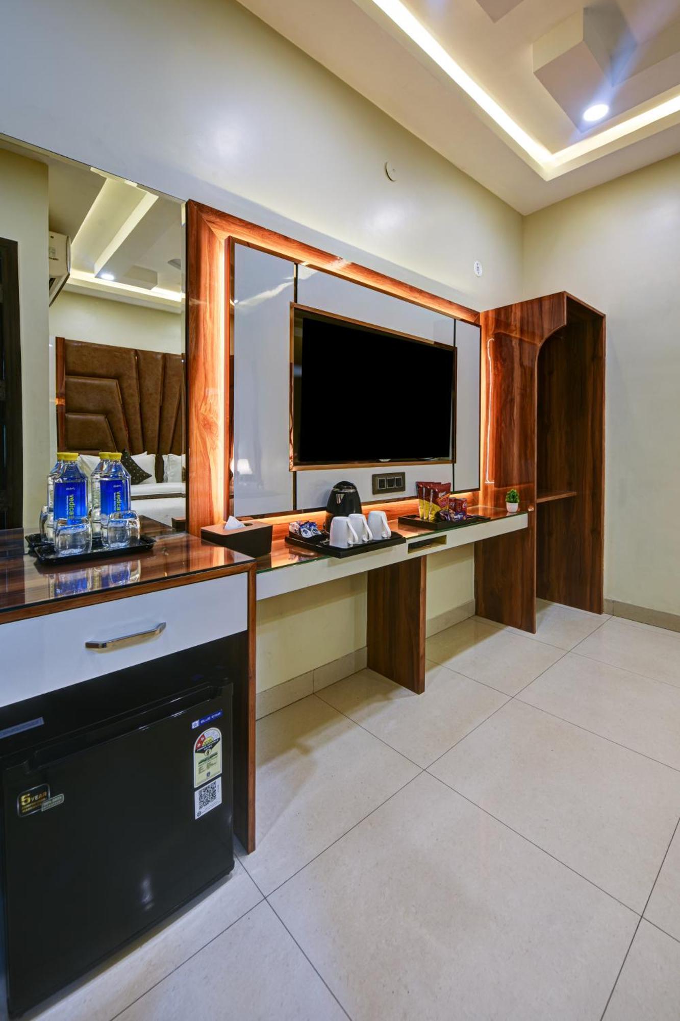 New Frontier - 2 Mins From Old Delhi Railway Station & Chandni Chowk Zewnętrze zdjęcie